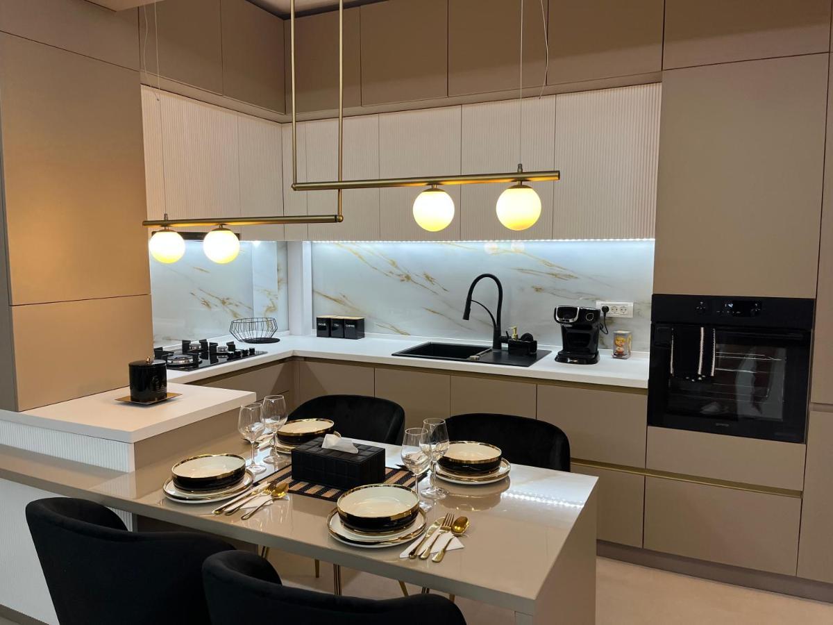 Sas 2 Luxury Apartments Mamaia Bagian luar foto